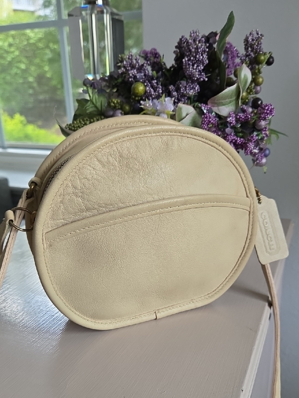 COACH Bone 1995 Chester Leather Crossbody Bag - Picture 6 of 13